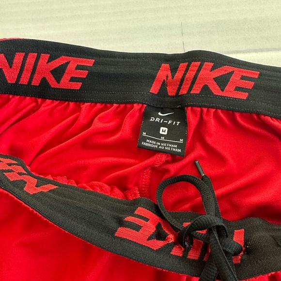 Men’s Nike Dri-Fit Shorts Size M - Picture 5 of 6
